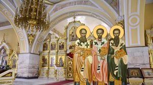 Calendar ortodox pentru data de 30 ianuarie 2024. Mare sărbătoare pentru creștini: Sfinții Trei Ierarhi