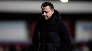 Xavi Hernandez la finalul unui meci al celor de la Barcelona  Xavi Hernandez, antrenorul Barcelonei