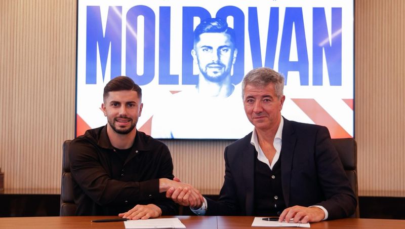 Horațiu Moldovan a semnat oficial un contract pe o perioadă de trei sezoane și jumătate cu Atletico Madrid. horatiu moldovan atletico madrid
