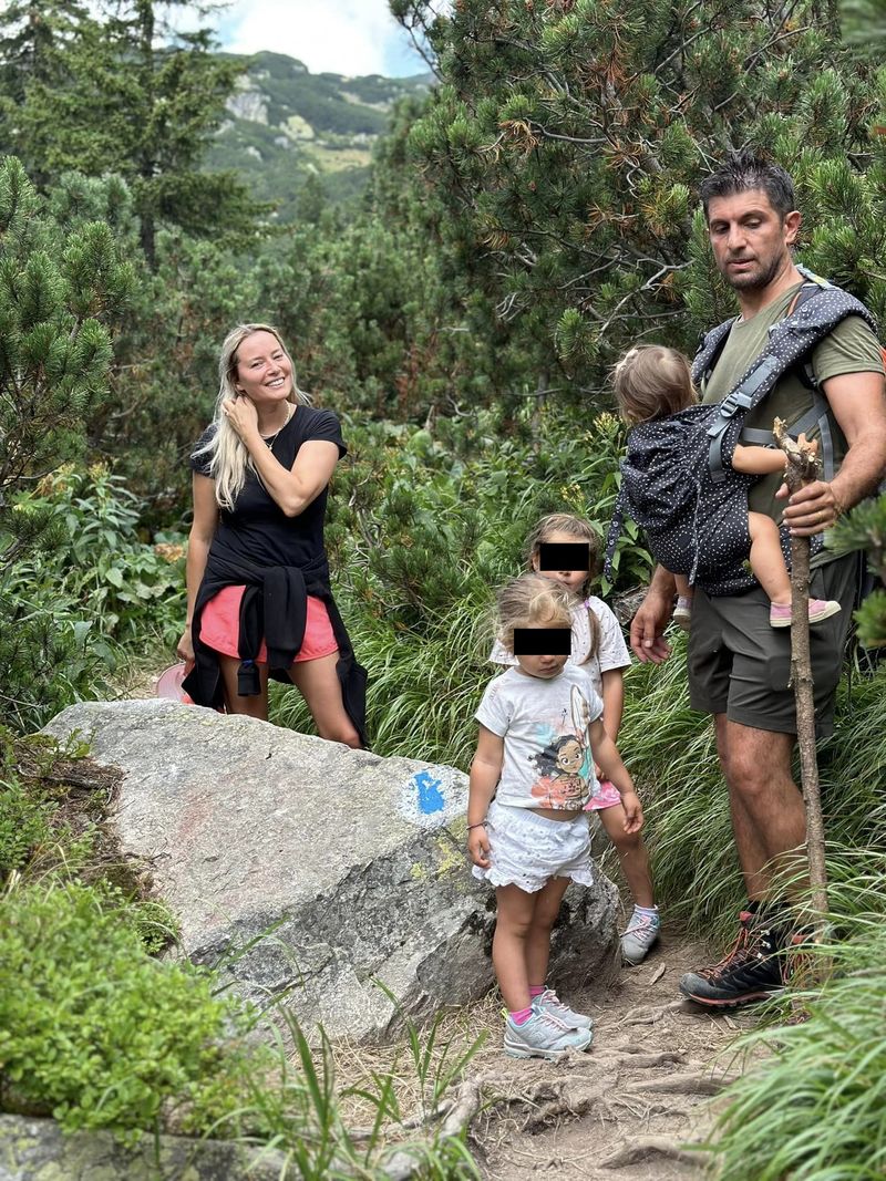 Laura Cosoi, alături de familia sa 