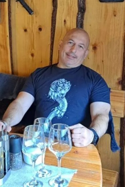 cornel dinicu patron ferma dacilor