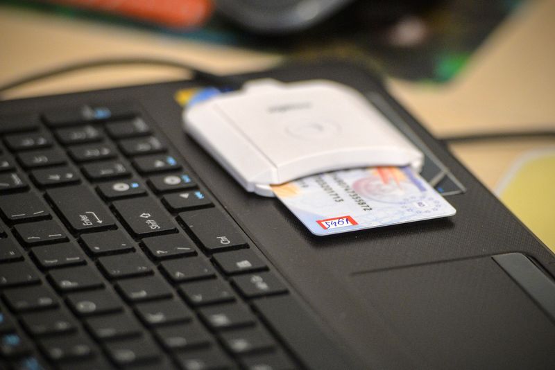 Activare card de sănătate