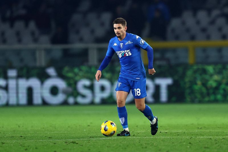 Răzvan Marin, mijlocaș de 27 de ani