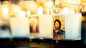 Imagine cu scop ilustrativ   lumina sfanta de paste