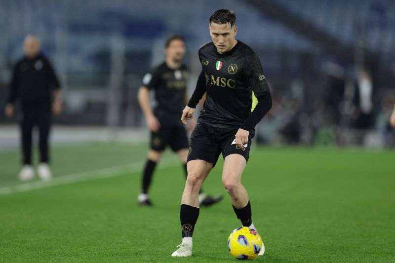 Piotr Zielinski, fotbalist legitimat la Napoli din anul 2016