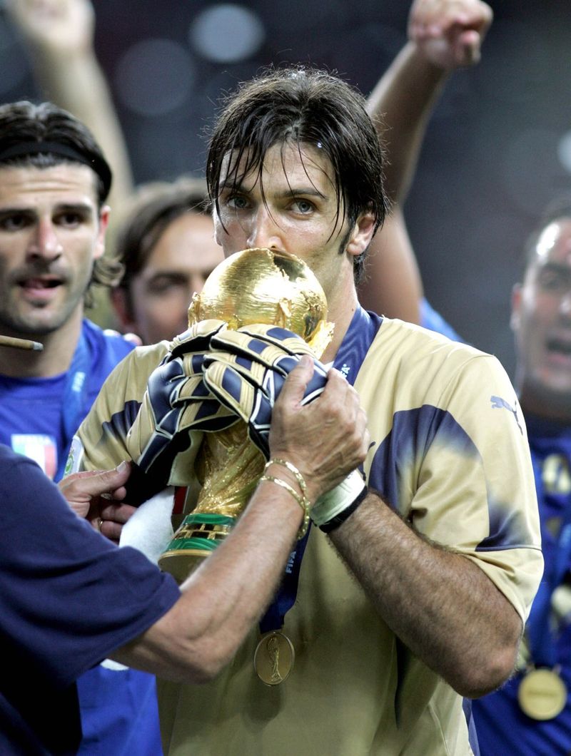 Gianluigi Buffon a jucat pentru Italia 176 de meciuri
