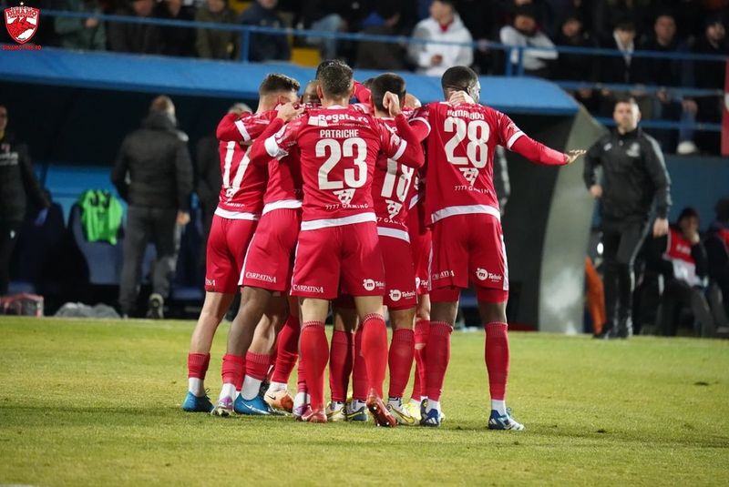 farul dinamo 