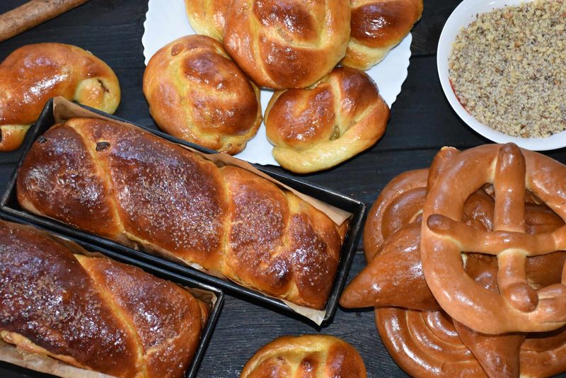 Coalci, cozonac și colivă