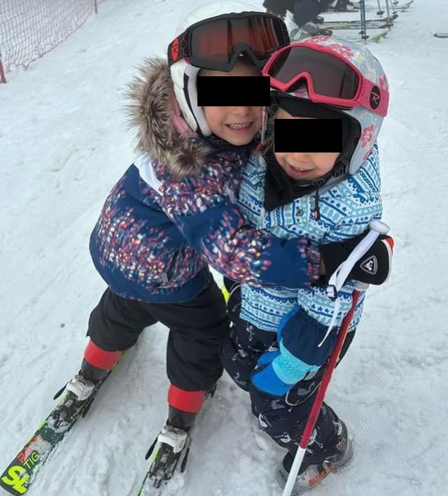 Fiicele Laurei Cosoi