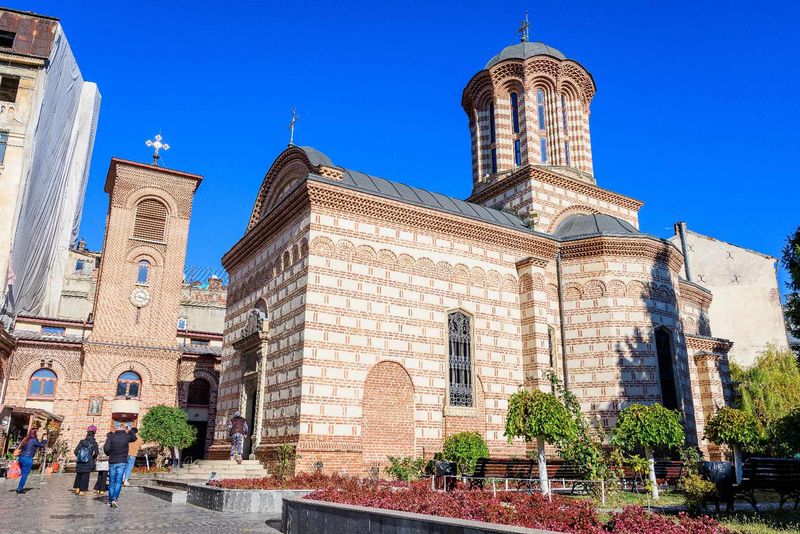 Biserica Sfântul Anton unde se săvârșește „Ritualul celor 9 marți” Biserica Sfântul Anton