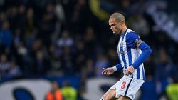 Pepe a mai depășit încă un record în UEFA Champions League! Ce a reușit fotbalistul celor de la FC Porto după ce în faza grupelor a devenit cel mai în vârstă marcator din cea mai prestigioasă competiție la nivel de echipe de club