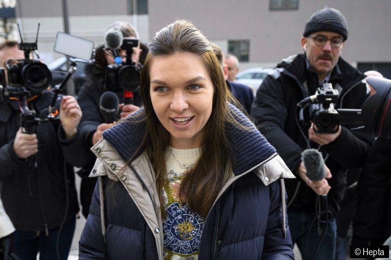 simona halep tas