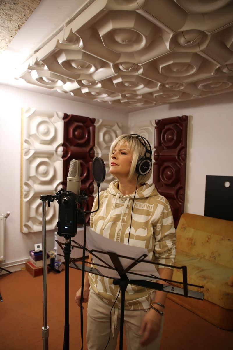 Sanda Ladoși