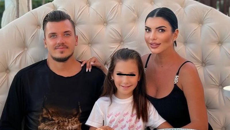 Andreea Tonciu alături de soțul ei, Daniel, și fiica lor, Rebeca andreea tonciu familie