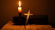 cruce și lumânare