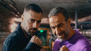 „Primeam întrebări pe stradă” Denis Hanganu recunoaște că fanii îl confundă deseori cu Șerban Pavlu! Care este de fapt legătura dintre cei doi actori: „Îmi este foarte drag de el, îl iubesc, îl respect”