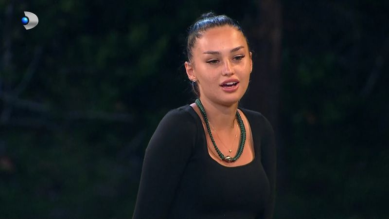alexa insula de 1 milion