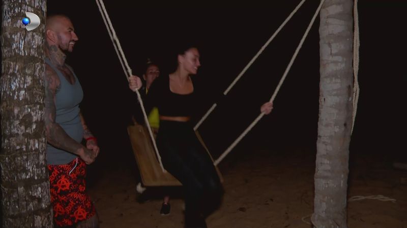 alexa insula de 1 milion