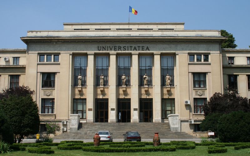 Universitatea București