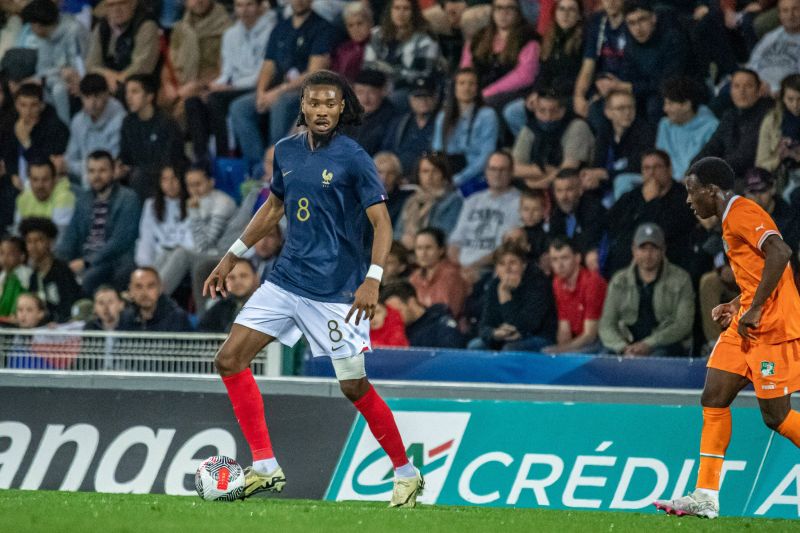 Khephren Thuram este un jucător de fotbal dorit de AC Milan Khephren Thuram, jucător legitimat la Nice