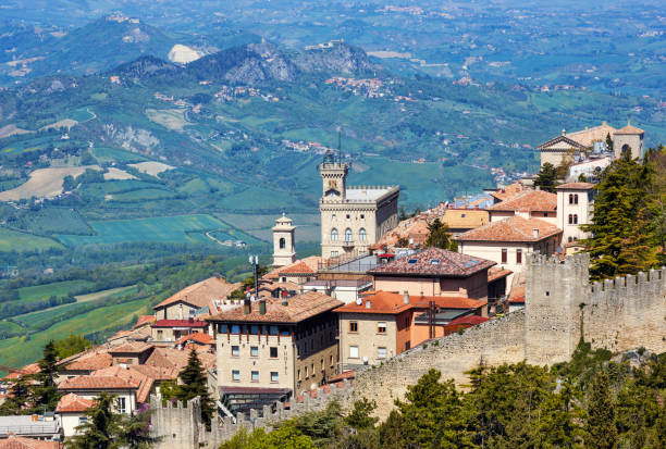 san marino, 5 curiozități geografice fascinante, locuiri uimitoare de pe păm&acirc;nt 