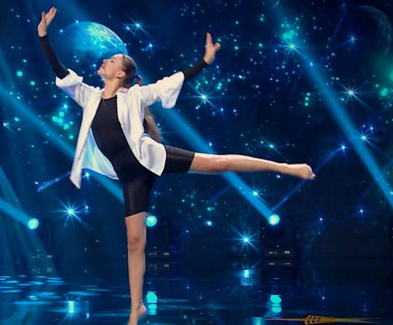 Alina Dumitruc, în timpul momentului susținut la Românii au Talent 2024  alina dumitruc moment rat, alina dumitruc rat, românii au talent 2024