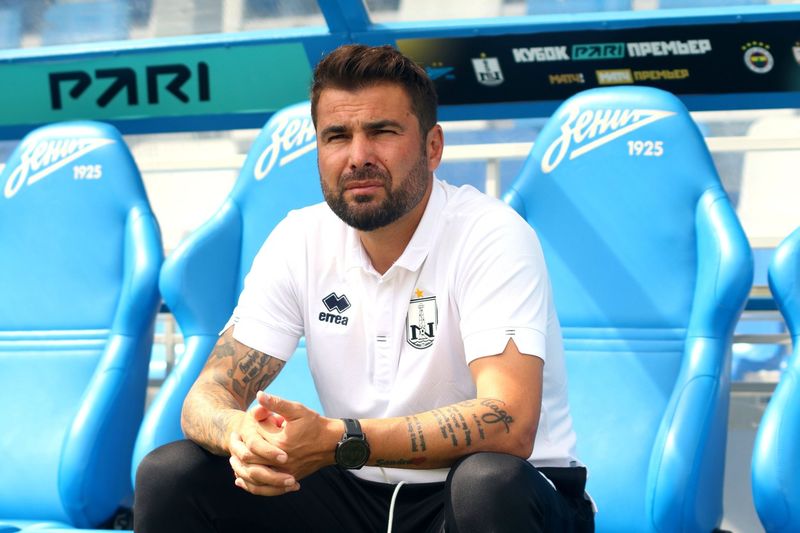 Adrian Mutu, tehnician român
