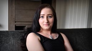 Ea este tânăra care urmează să fie eutanasiată, deși e perfect sănătoasă din punct de vedere fizic. Cazul ei a șocat o lume întreagă: „Am 28 de ani și sunt programată să mor în mai”