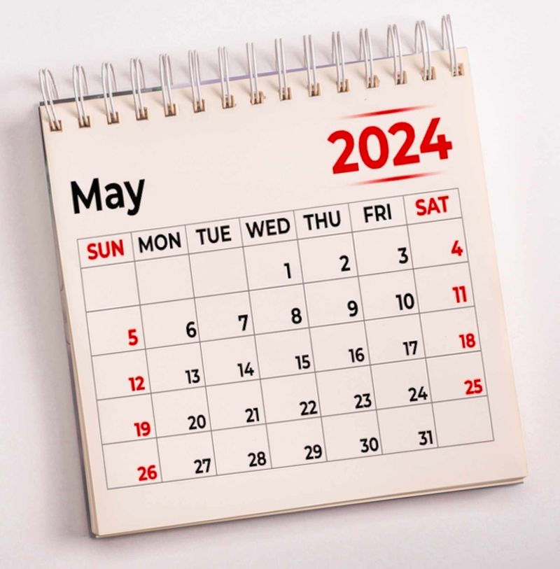 luna mai 2024, cate zile libere sunt &icirc;n mai 2024, cand &icirc;ncepe vacanta de primăvara elevi 