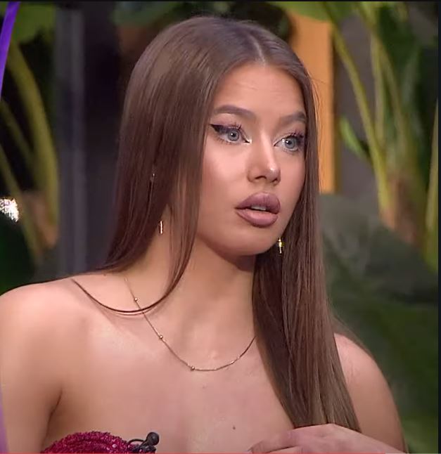 Larisa de la ”Casa iubirii” larisa casa iubirii