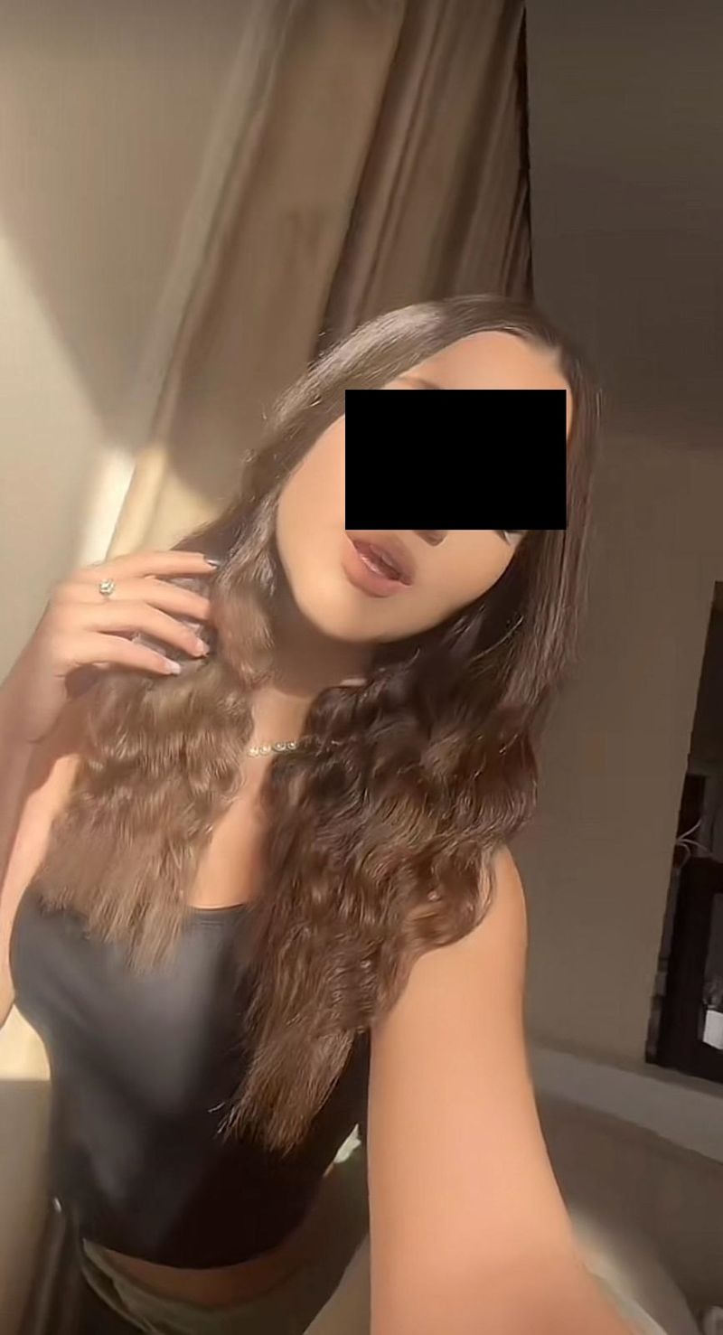 Sara, adolescentă care a căzut de la etajul 8