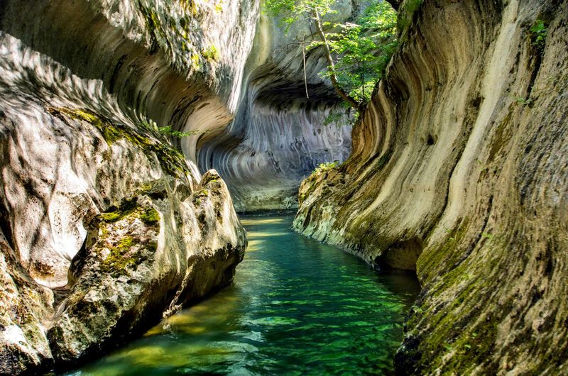 cheile baniței, obiective turistice romania, traseu de weekend romania 