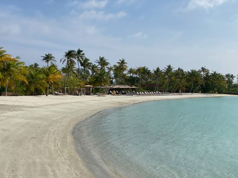 Insulele Fari, Maldive