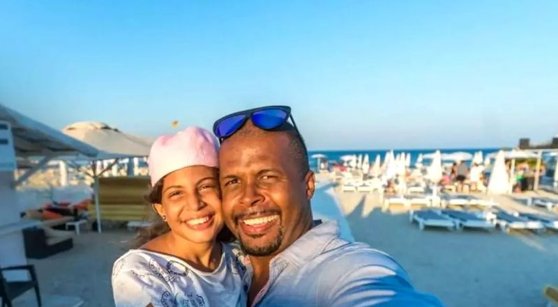 Cabral și fiica lui cea mare, Inoke