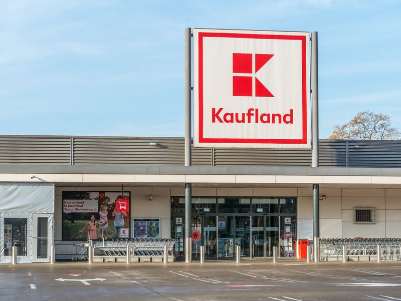Magazin Kaufland, România