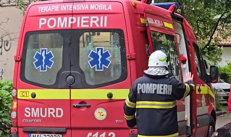 Incendiu Ploiești, tragedie, copil decedat