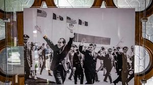 nicolae ceausescu, 1 mai in comunism, richard nixon 