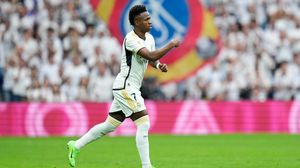 Vinicius Jr., fotbalist legitimat la Real Madrid