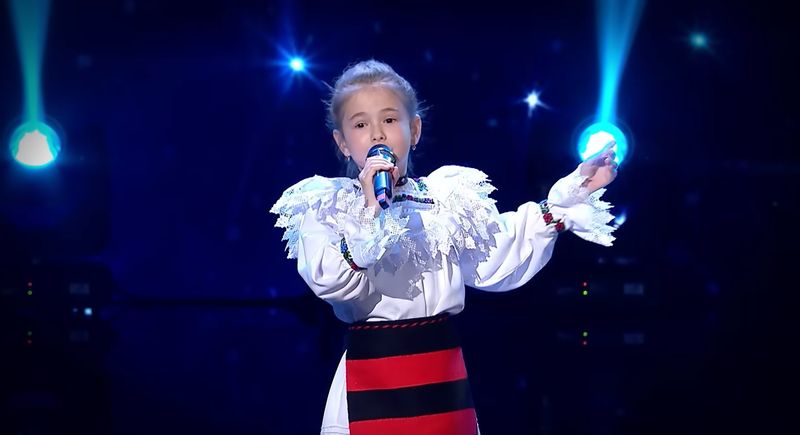Dora Debreczeni, în timpul momentului susținut pe scena Românii au Talent 2024  dora debreczeni moment rat, românii au talent 2024