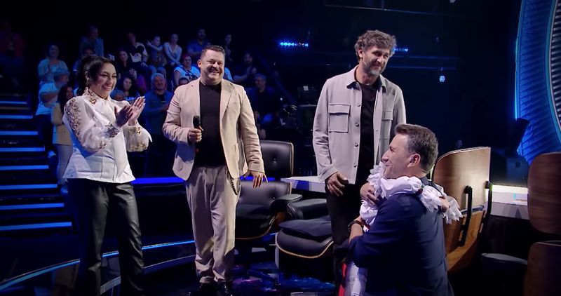 Jurații de la Românii au Talent și Dora Debreczeni  juratii romanii au talent, dora debreczeni rat