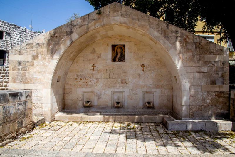 izvorul tămăduirii 