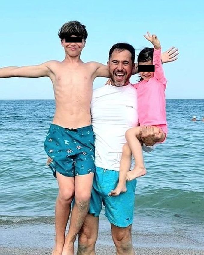 Dinu Maxer și copii săi