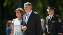 Cum a luat naștere relația de dragoste dintre Carmen și Klaus Iohannis. Sunt de peste 40 de ani împreună