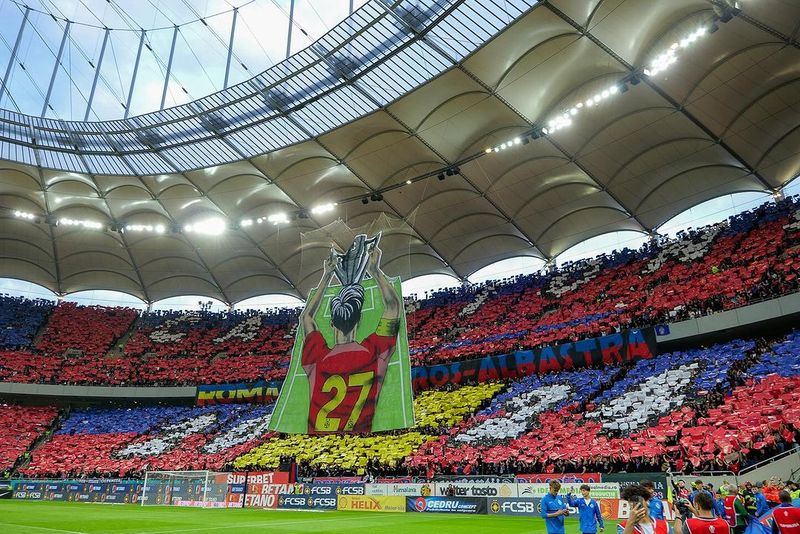 Suporterii celor de la FCSB au pregătit pe toată Arena Națională o coregrafie specială pentru partida cu CFR Cluj. fcsb campioana