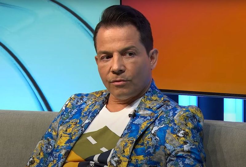 jean de la criova artist