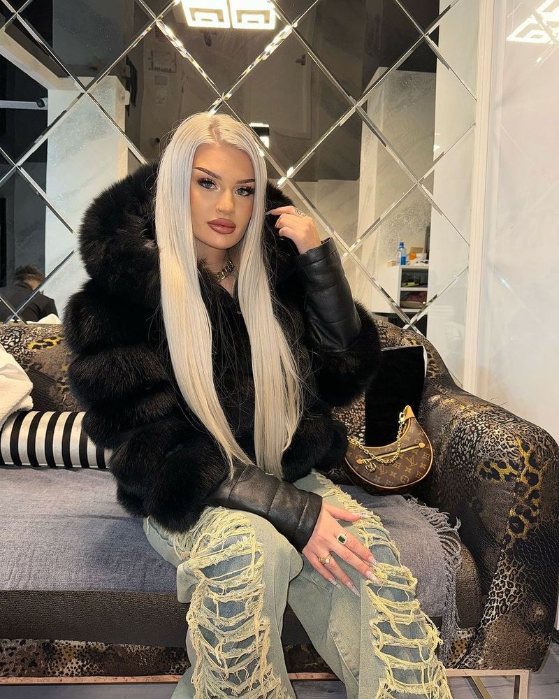 andreea bld