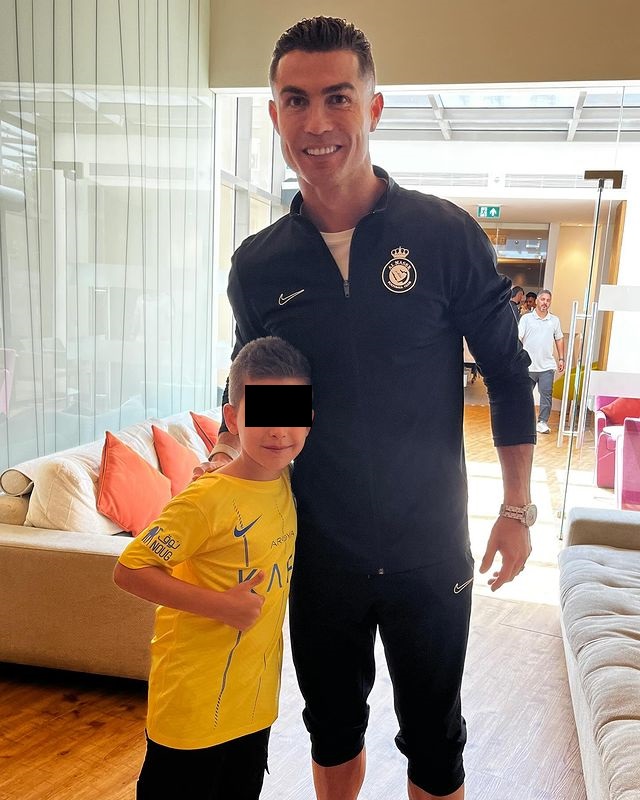 Fiul lui Adrian Mutu, alături de Cristiano Ronaldo