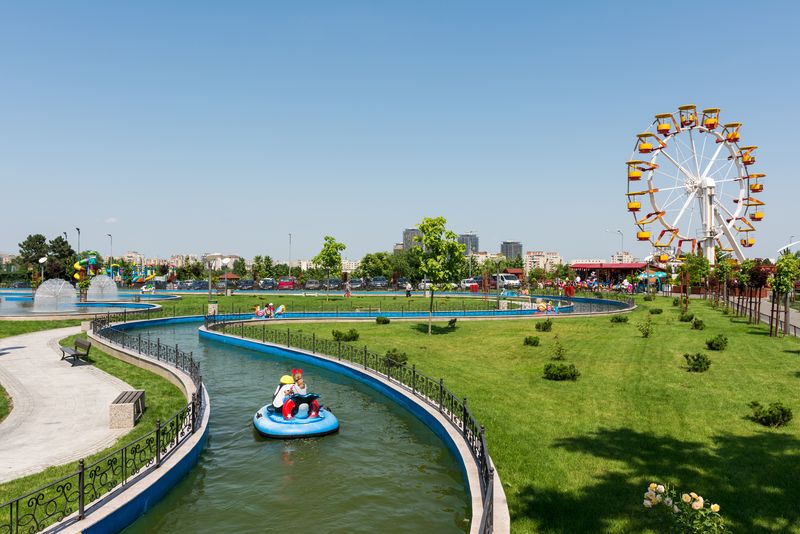 parc, vara, lac, barca, roata panoramica