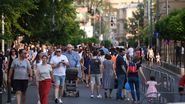 promenada, vara, oameni pe strada