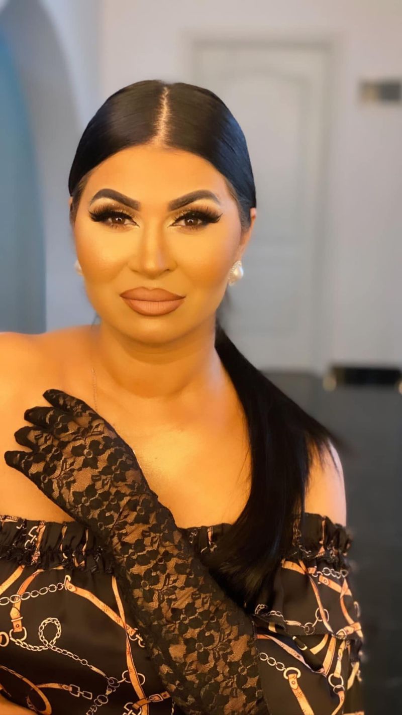 ramona de la clejani